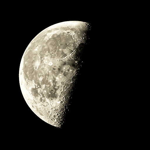 El Significado Espiritual de los Atrapasoles Lunares: Una Conexión Celestial🌒